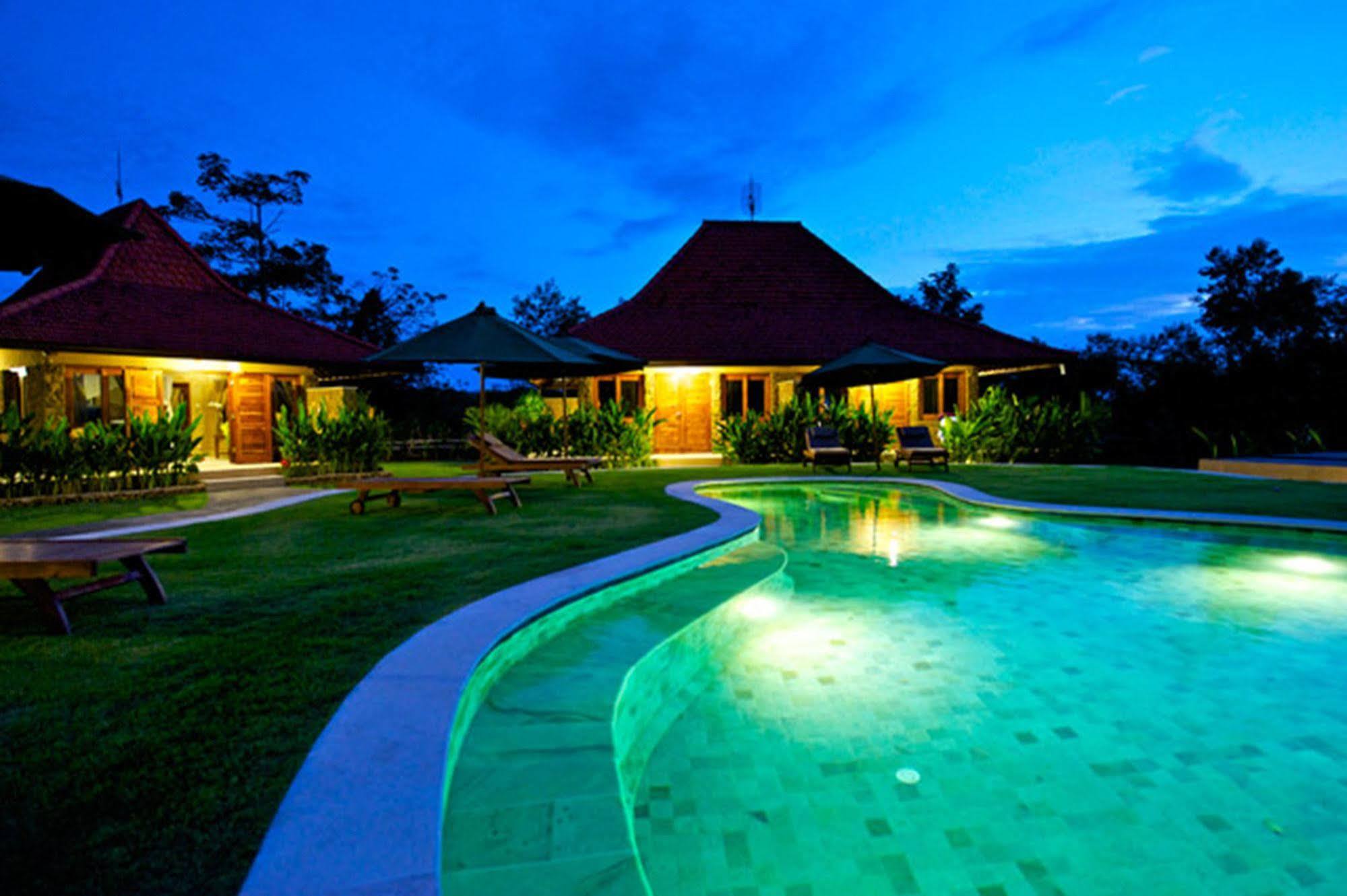 Three Monkeys Villas Pecatu Exterior foto
